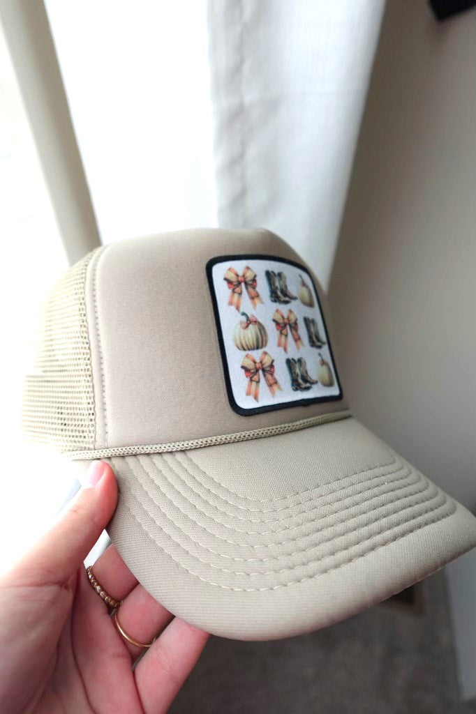 AUTUMN TRUCKER HAT