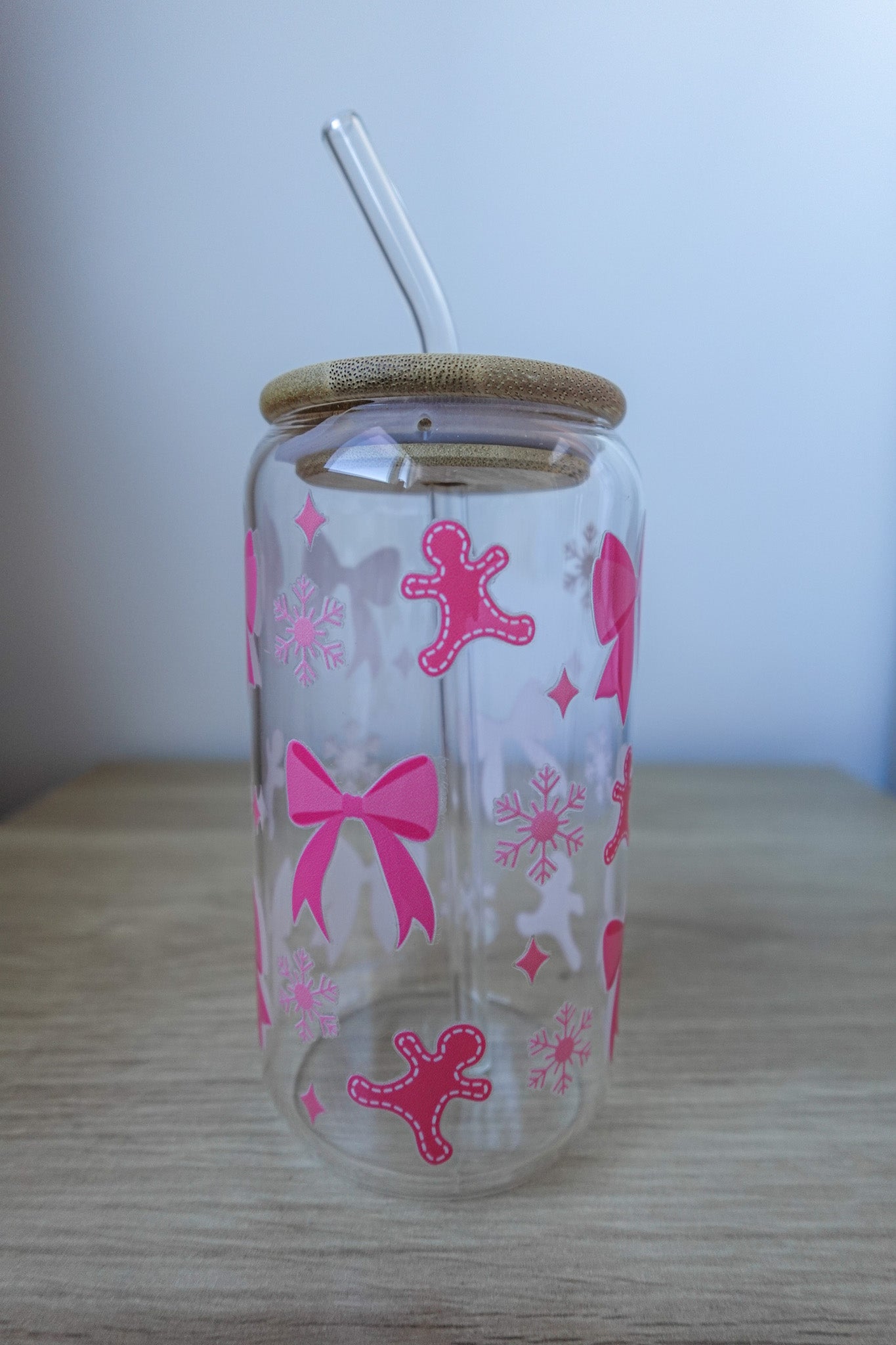 Glass Tumbler - Gingerbread, Snowflakes, Bows (Pink theme)