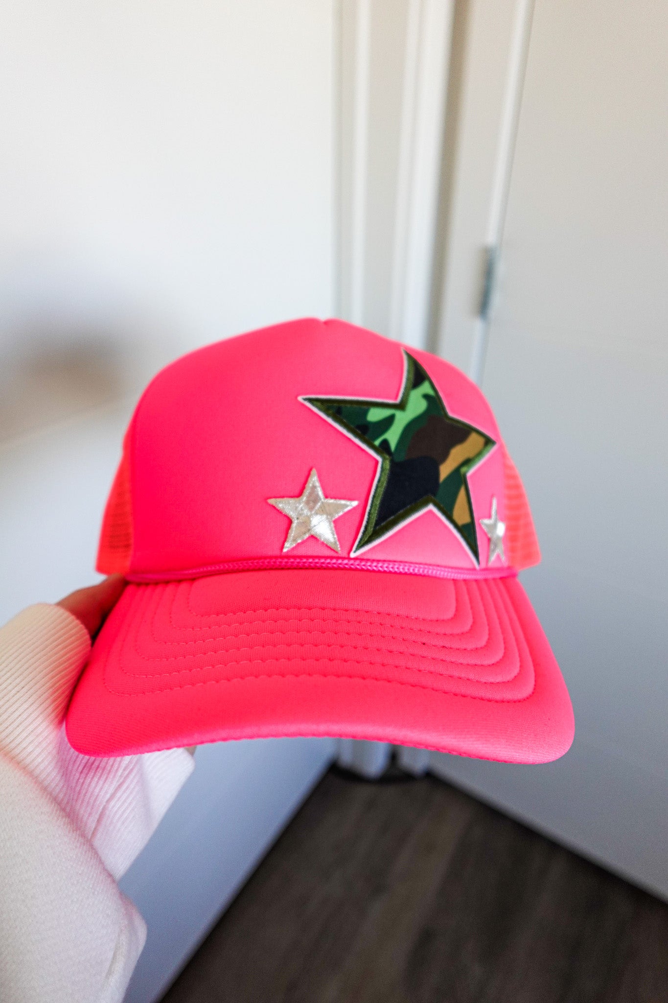 Trucker Hat - Camo & Silver Stars