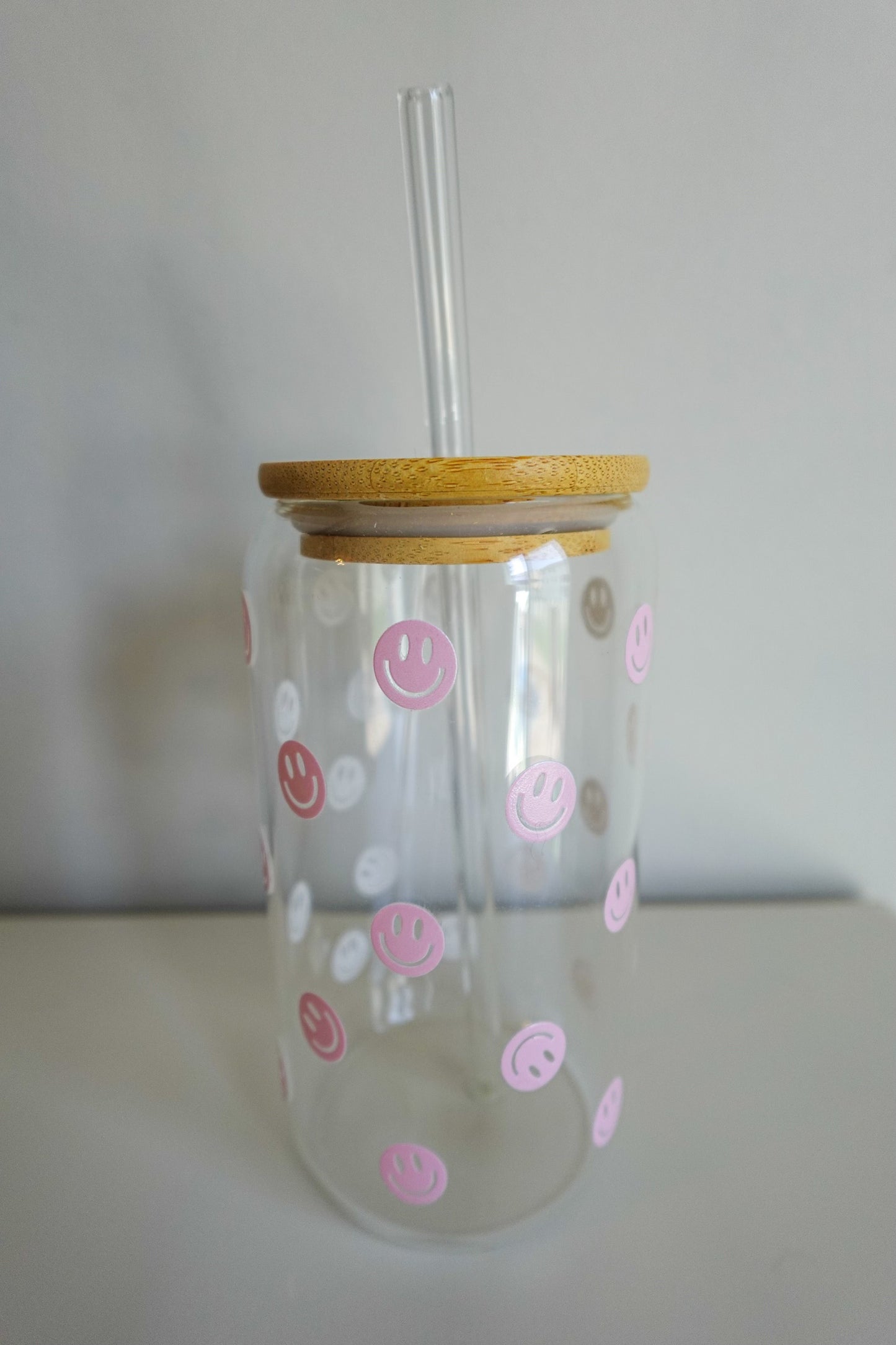 Glass Tumbler - Light Pink Smiley Faces